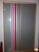 Встроенный шкаф-купе «Полли» с цветным стеклом, фотография 1